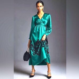 Nikasha Dress Sz S Women’s Green Satin Maxi Emerald Black Floral Print NWT